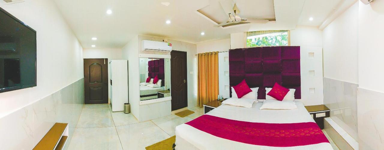 Hotel Sahil Palace Rupnagar  Exterior photo