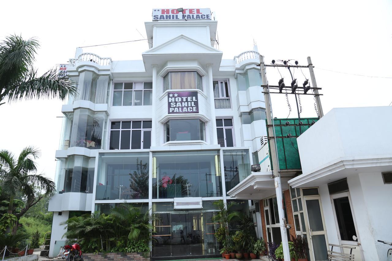 Hotel Sahil Palace Rupnagar  Exterior photo
