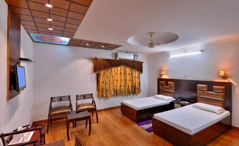 Hotel Sahil Palace Rupnagar  Exterior photo